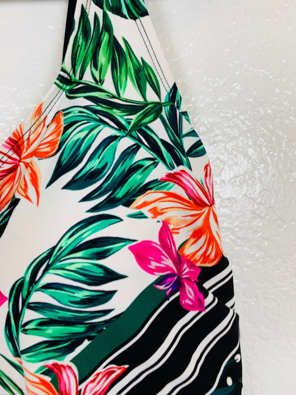 Swimsuits for All One Piece Bathing Suit NWT Womens Plus Size 24 Floral Padded - Picture 3 of 12